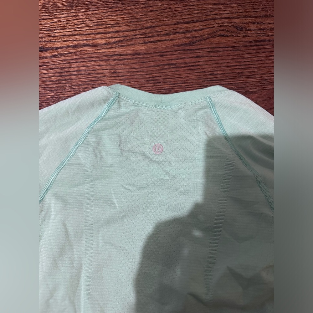 Lululemon mint green long sleeve swiftly tech - Picture 2 of 2
